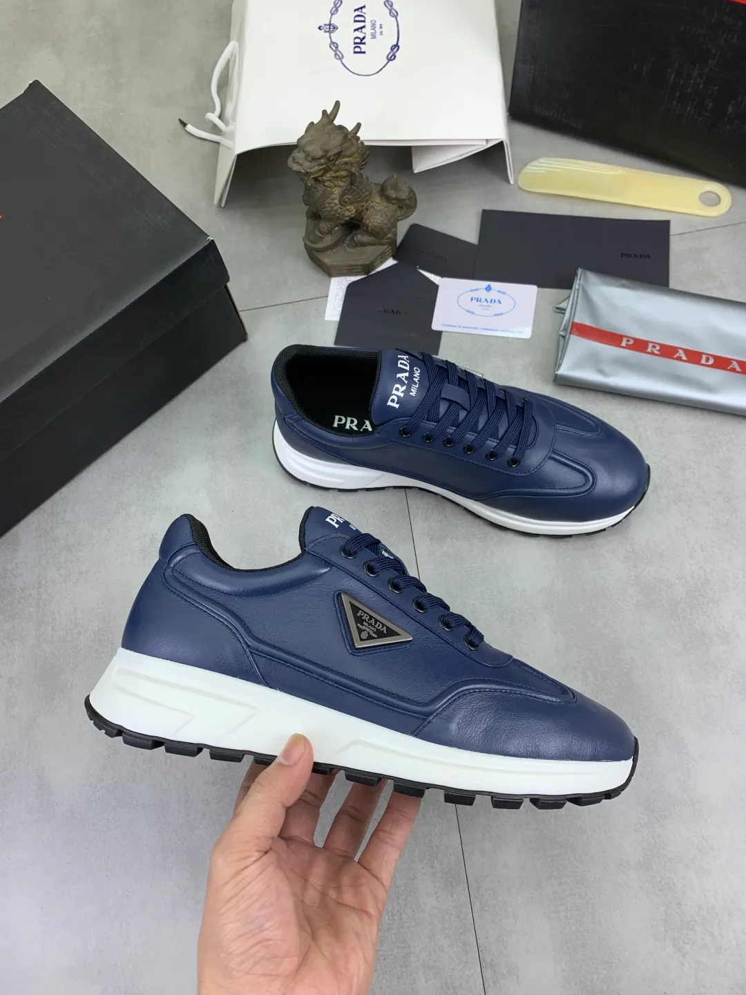 Men's men's shoes P600 💰[actual price] top quality, new popular models on the official website, timeless for a century, 🆘 The trendy brand (Prada) mainly promotes popular models, avant-garde and versatile fashionable men's shoes, privately molded, with cowhide splicing and 1:1 oil edge treatment... fashionable and simple, original imported cowhide with python skin, cowhide leather lining for feet; the atmosphere and personality are more fashionable, eye-catching and pursuing class. It will subvert the old idea and be a must-have for fashionistas who want to spend time with you! Must keep it! High-end comfortable and low-cost, high-end quality workmanship. Size: 38-45 4️⃣ colors available. full package